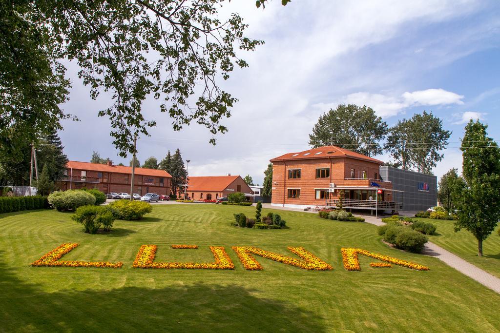 Hotel Luna Marijampolė Exteriér fotografie